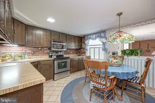 2530 Tauton Dr, Pennsauken, NJ 08109 - Photo 10