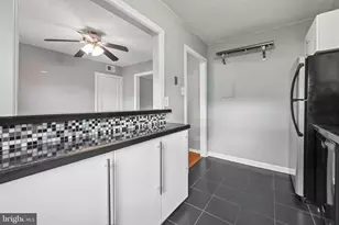 110 Cherry Parke, Cherry Hill, NJ 08002 - Photo 18
