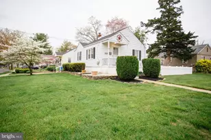 10 School Ln, Cherry Hill, NJ 08002 - Photo 2