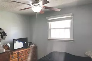 5 Cloverdale Rd, Gloucester Township, NJ 08012 - Photo 18