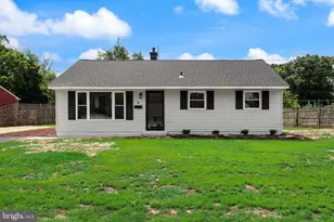 6 Holly Dr, Berlin, NJ 08091 - Photo 1