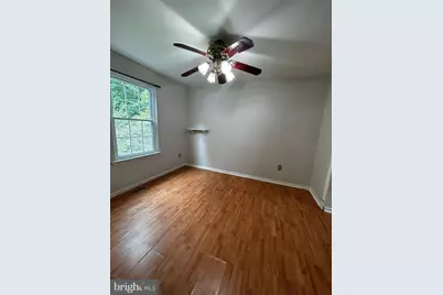 8 Acorn Ct, Sicklerville, NJ 08081 - Photo 6