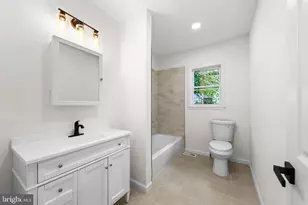 865 N Read Ave, Runnemede, NJ 08078 - Photo 10
