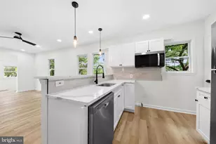 865 N Read Ave, Runnemede, NJ 08078 - Photo 16