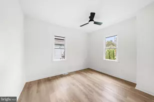 865 N Read Ave, Runnemede, NJ 08078 - Photo 8
