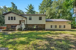 635 Raritan Ave, Waterford Township, NJ 08004 - Photo 2