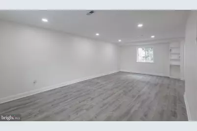 613 Market Street, Gloucester City, NJ 08030 - Photo 8