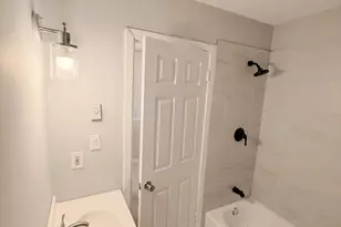 611 Tara Dr, Sicklerville, NJ 08081 - Photo 14