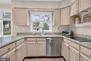 2010 Queen Anne Rd, Cherry Hill, NJ 08003 - Photo 20