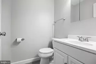 1123 Thackary Ct, Voorhees, NJ 08043 - Photo 20