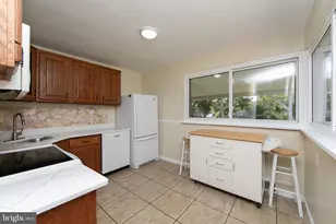 6 Sunset Dr, Voorhees, NJ 08043 - Photo 8