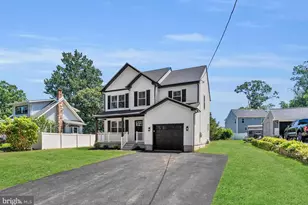 51 E Spring St, Pine Hill, NJ 08021 - Photo 2