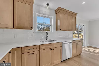 54 E Buttonwood Avenue, Pine Hill, NJ 08021 - Photo 10