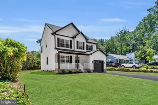 54 E Buttonwood Ave, Pine Hill, NJ 08021 - Photo 2