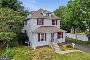 242 Trenton Ave, Laurel Springs, NJ 08021 - Photo 1