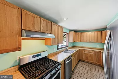 242 Trenton Avenue, Laurel Springs, NJ 08021 - Photo 12