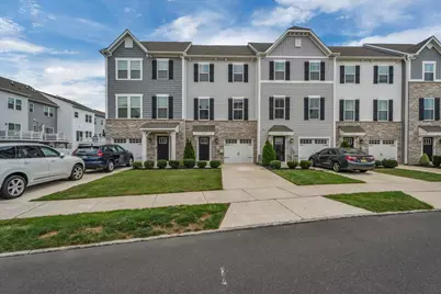 7 Hamilton Court, Pennsauken, NJ 08110 - Photo 1