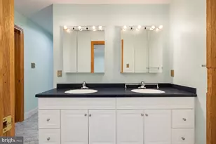 203 Blue Heron Ct, Voorhees, NJ 08043 - Photo 34