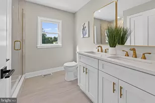 15 Chateau Dr, Cherry Hill, NJ 08003 - Photo 22