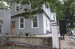124 N 30th St, Camden, NJ 08105 - Photo 1