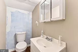 2427 S 12th St, Camden, NJ 08104 - Photo 22