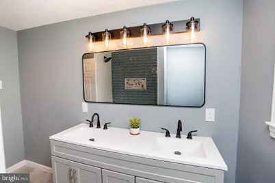 121 Patterson Avenue, Bellmawr, NJ 08031 - Photo 42