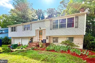 29 Strathmore Dr, Cherry Hill, NJ 08003 - Photo 1