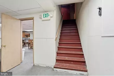 1142 S Broadway, Camden, NJ 08103 - Photo 40