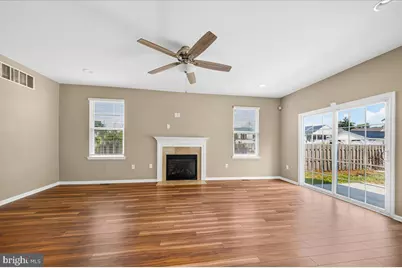 14 S Pennsylvania Avenue, Gloucester Township, NJ 08012 - Photo 12