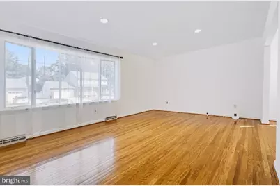 420 Oakland Avenue, Bellmawr, NJ 08031 - Photo 8