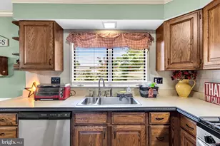 19 Timber Creek Rd, Stratford, NJ 08084 - Photo 10