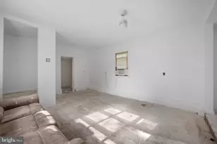 133 W Lake Ave, Gloucester Township, NJ 08012 - Photo 30
