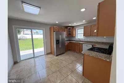 1004 Highland Avenue, Gloucester Township, NJ 08029 - Photo 6