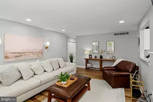 219 Sherbrooke Ct, Cherry Hill, NJ 08003 - Photo 10