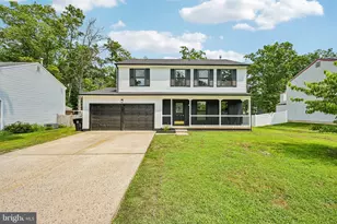 119 Ebbetts Dr, Waterford Township, NJ 08004 - Photo 2