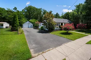 3 Fern Cir, Berlin, NJ 08091 - Photo 2