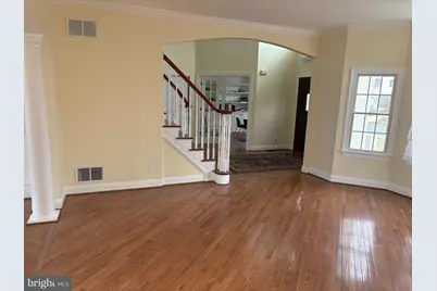 4 Carriage House Court, Cherry Hill, NJ 08003 - Photo 4