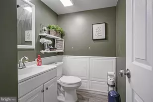 24 Peachton Ln, Sicklerville, NJ 08081 - Photo 16