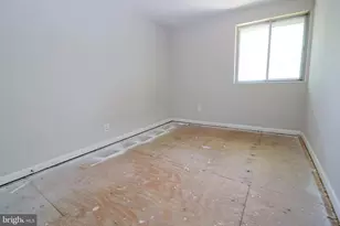 105 S Holland St, Lindenwold, NJ 08021 - Photo 18