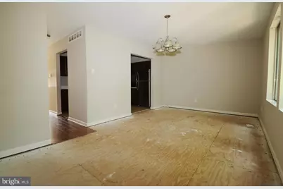 105 S Holland Street, Lindenwold, NJ 08021 - Photo 12