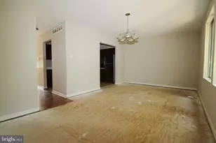 105 S Holland St, Lindenwold, NJ 08021 - Photo 12