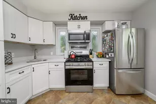 2010 S Brighton Ave, Clementon, NJ 08021 - Photo 12