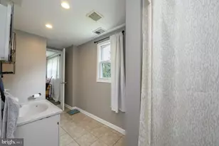 2010 S Brighton Ave, Clementon, NJ 08021 - Photo 22