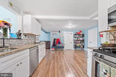 640 E Preston Avenue, Somerdale, NJ 08083 - Photo 4