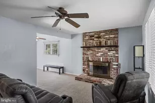 8 Del Sordo Dr, Sicklerville, NJ 08081 - Photo 4