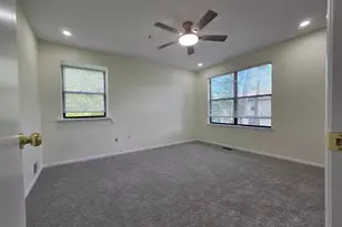 2 Goshawk Ct, Voorhees, NJ 08043 - Photo 34
