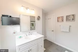 403 W Monroe Ave, Magnolia, NJ 08049 - Photo 20