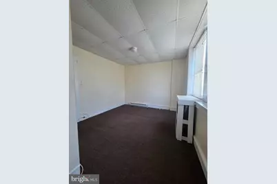 4104 W Maple Avenue, Merchantville, NJ 08109 - Photo 4
