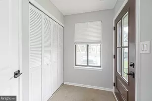 109 Avignon Way, Pennsauken, NJ 08109 - Photo 4