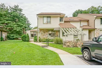 109 Avignon Way, Pennsauken, NJ 08109 - Photo 1